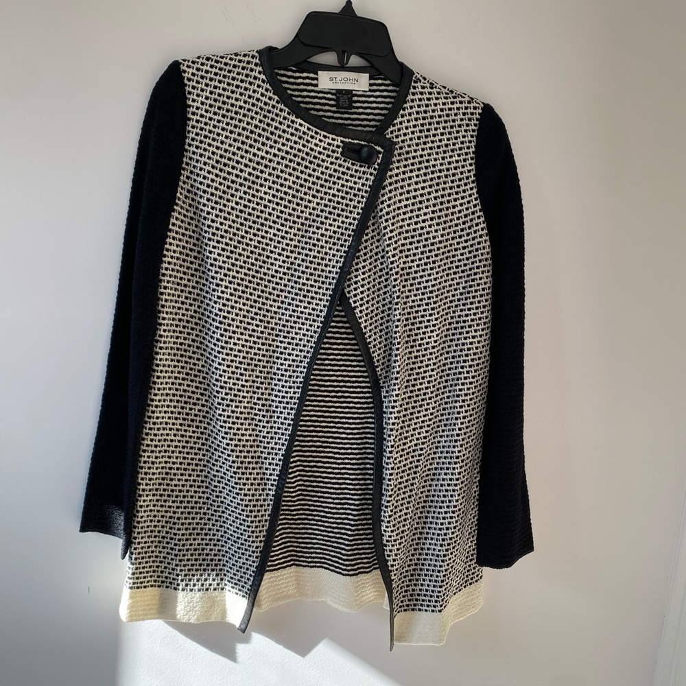 St. John Knit Jacket w/ Leather Piping Size 0 #Lux-B